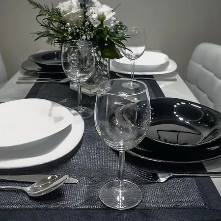 Delux 14 * Суботица